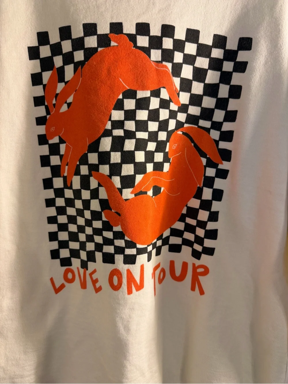 “Love on Tour” off white Sweatshirt with Orange Graphic size Medium
